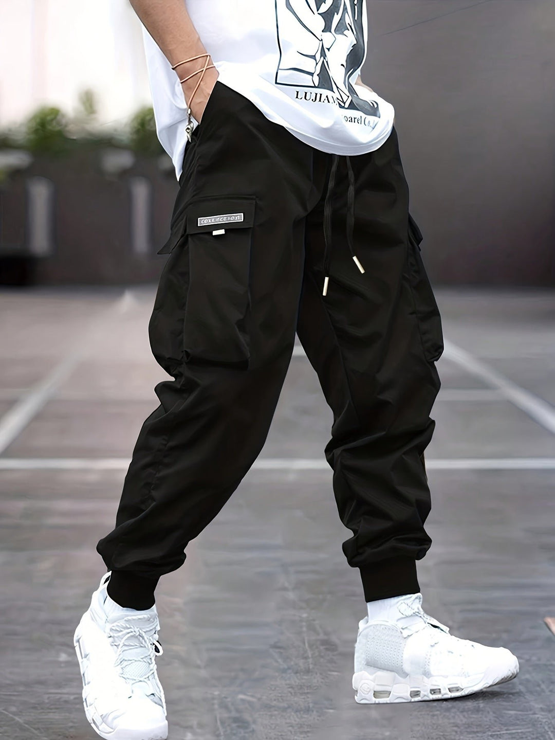 Men's Relaxed-Fit Drawstring Ribbed-Cuff Cargo Jogger Pants - Black