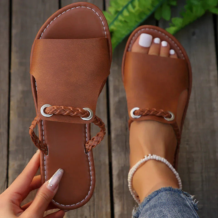 Women's Braided Strap Cushioned Flat Sandals - Chocolate
