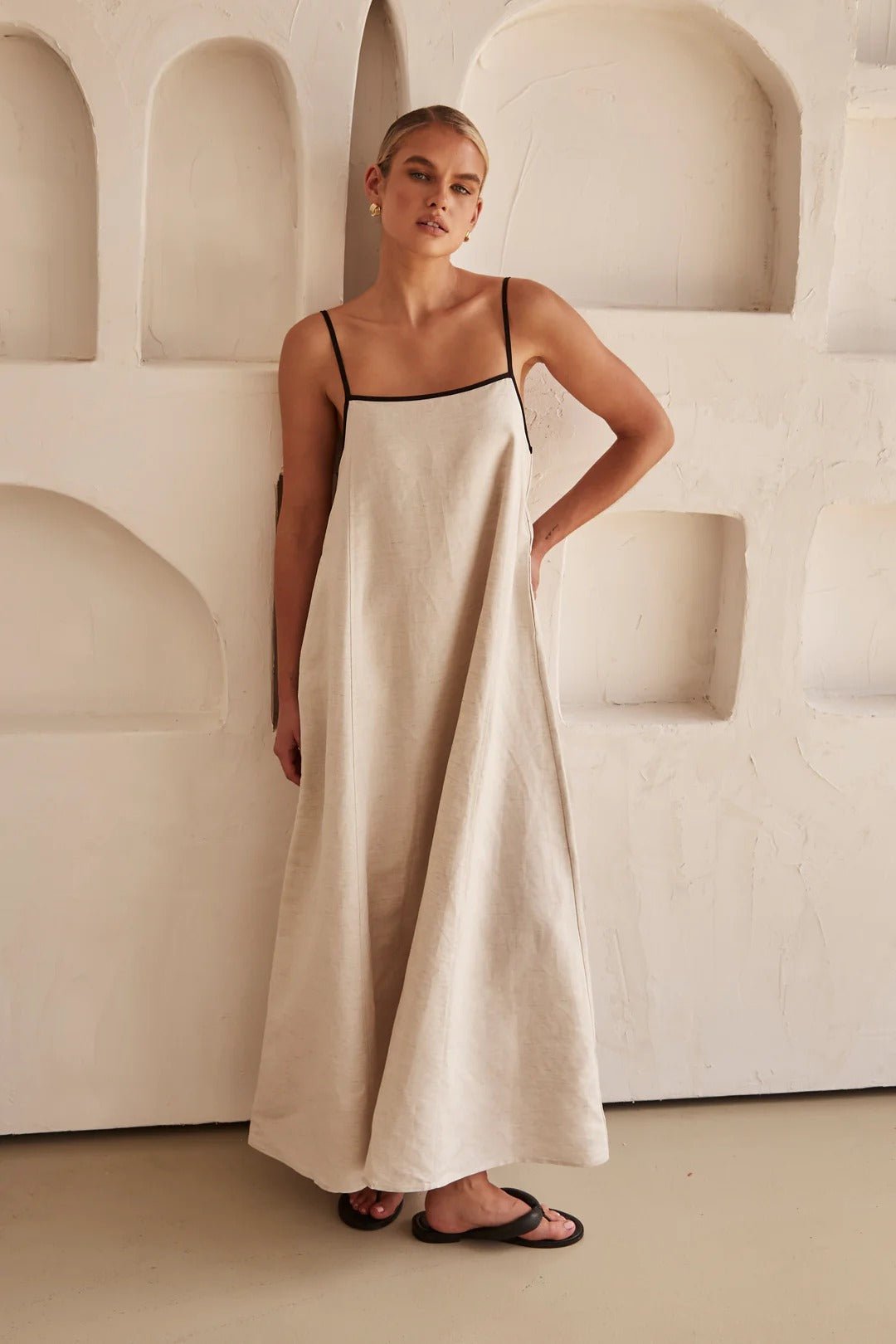 Women's Contrast-Trim Adjustable-Strap Linen Maxi Dress