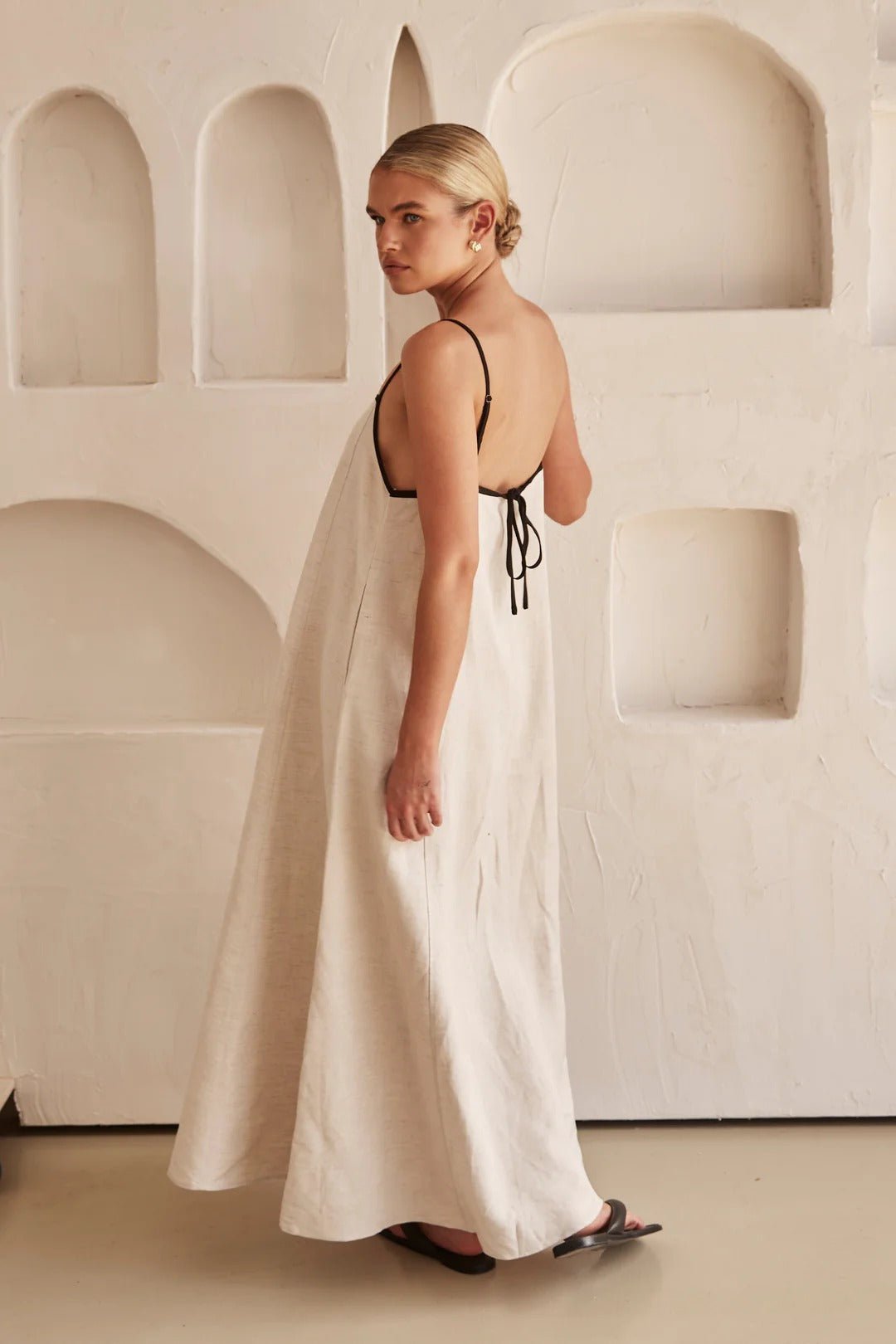 Women's Contrast-Trim Adjustable-Strap Linen Maxi Dress