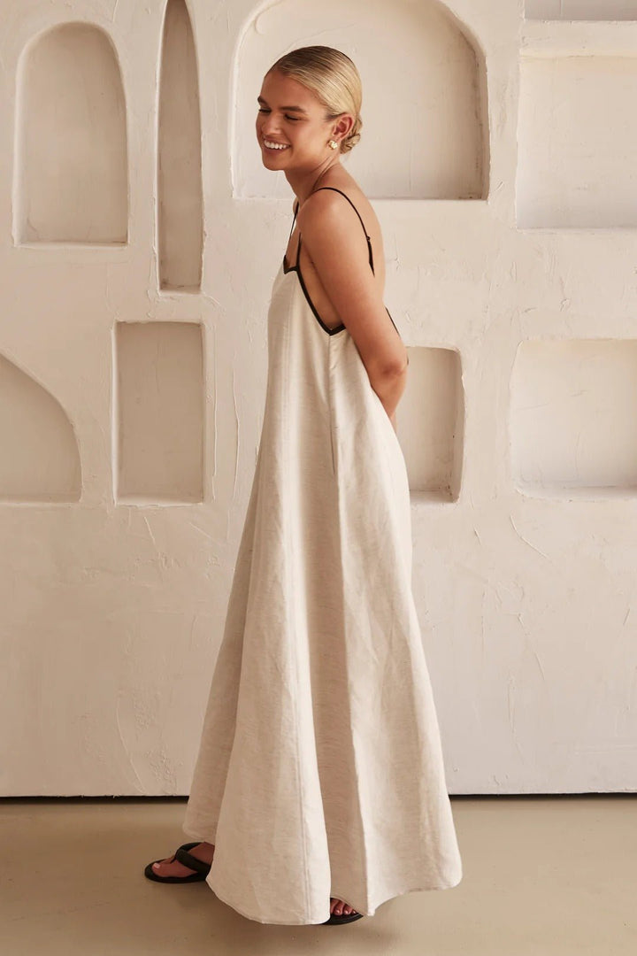 Women's Contrast-Trim Adjustable-Strap Linen Maxi Dress