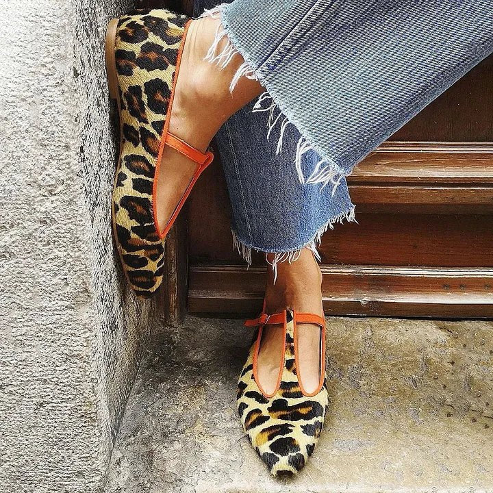 Women's Linen-Look Leopard Print T-Strap Pointed-Toe Flats