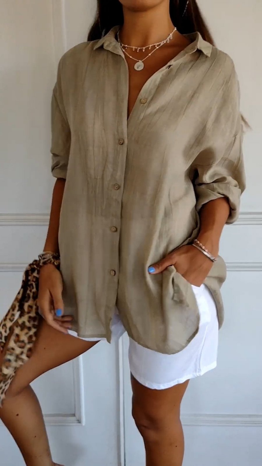 Women's Linen Oversized Button-Down Collared Shirt - Khaki