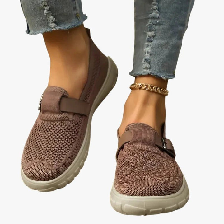 Women's Orthopedic Breathable Mesh Slip-On Sneakers with Adjustable Strap - Brun