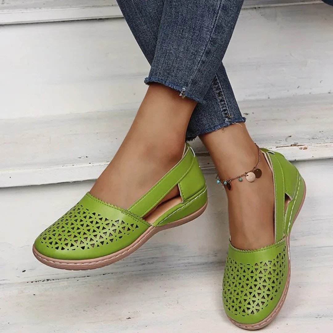 Women's Orthopedic Perforated Slip-On Walking Shoes - Light Green