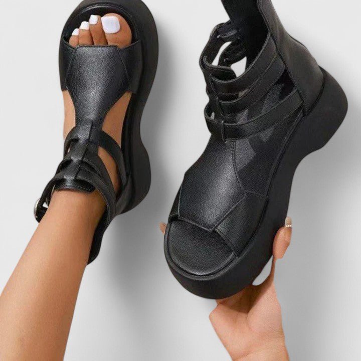Women's Platform Gladiator Buckle-Strap Open-Toe Sandals - Schwarz