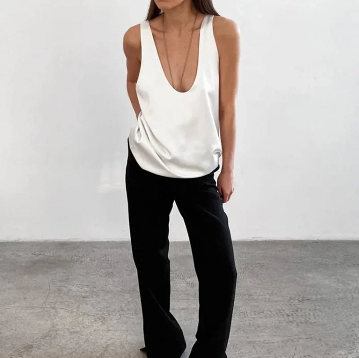 Women's Plunging U-Neck Satin Tank Top Relaxed Fit