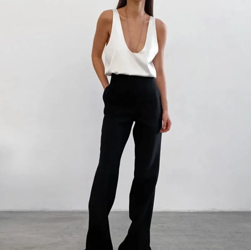 Women's Plunging U-Neck Satin Tank Top Relaxed Fit
