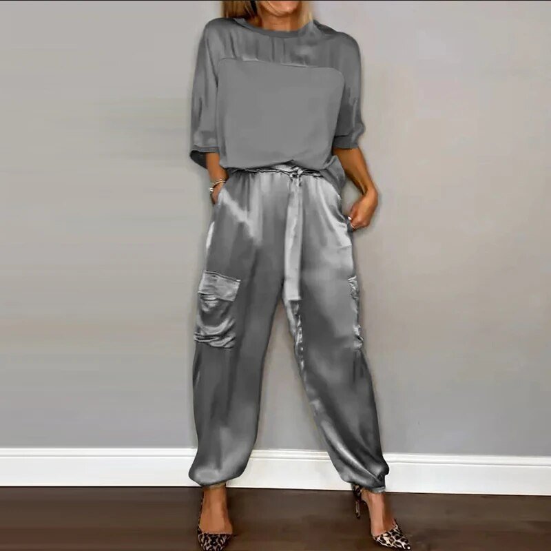 Women's Relaxed-Fit Drawstring Two-Piece Loungewear Set - Grey