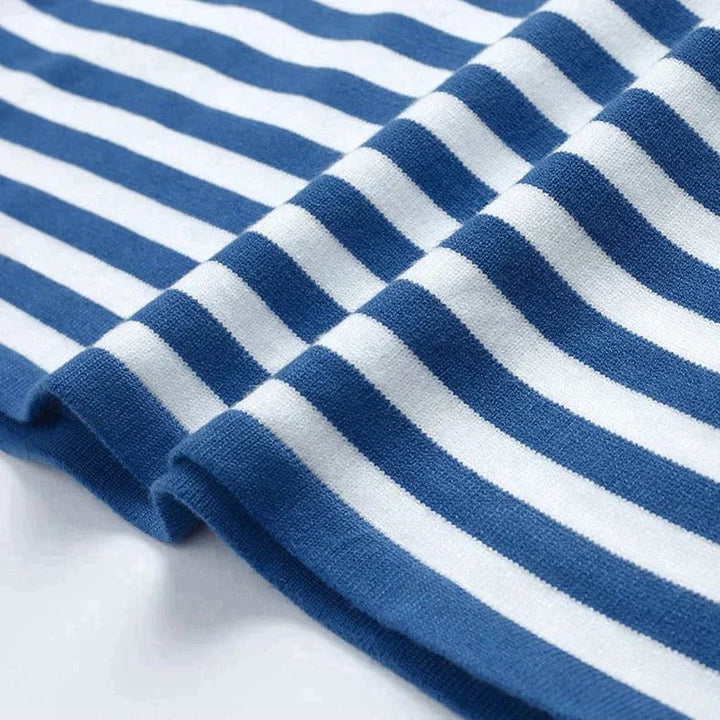 Women's Relaxed-Fit Long-Sleeve Striped Sweater