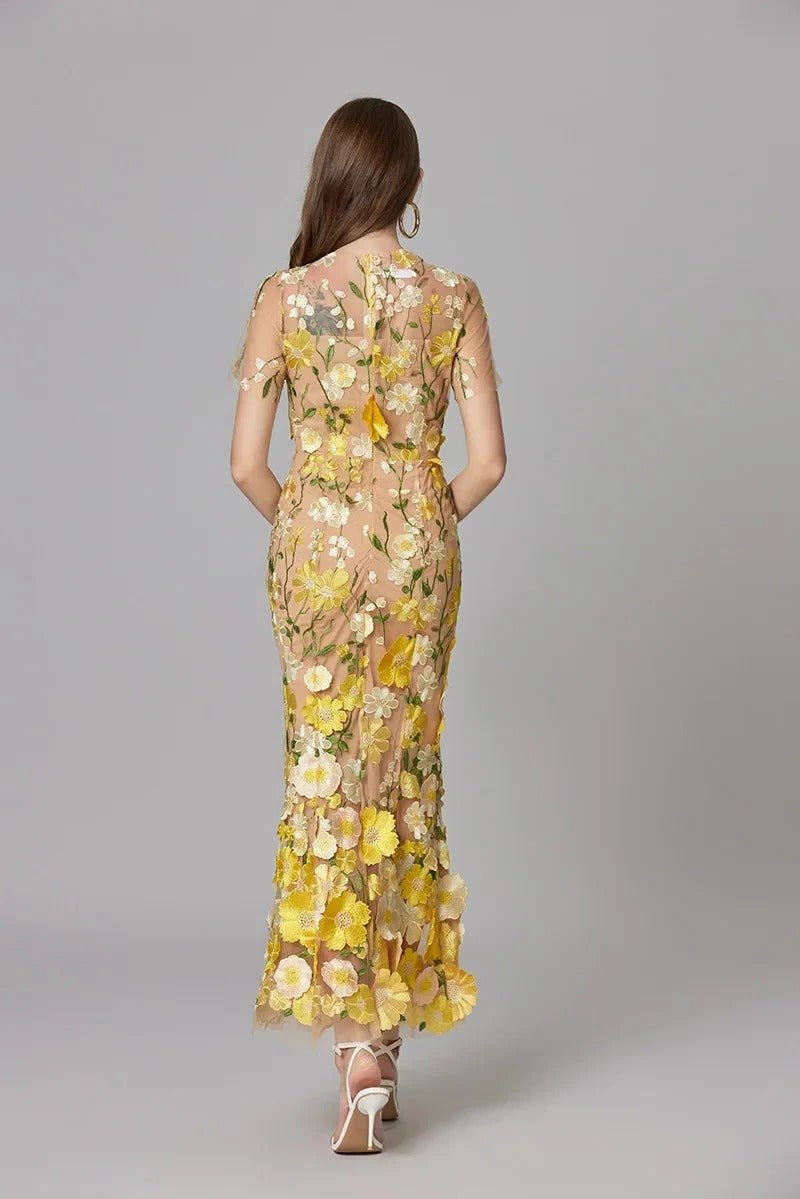 Women's Sleeveless 3D Floral Applique Maxi Dress
