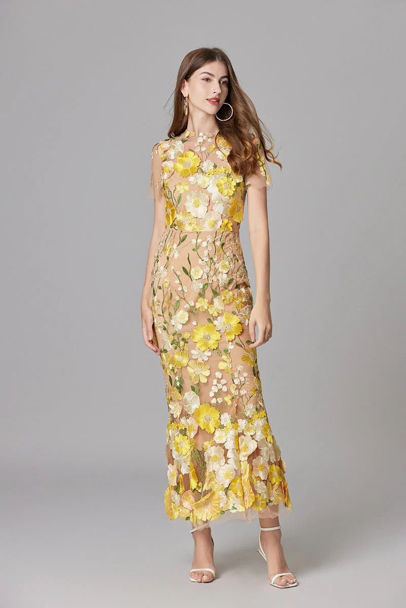 Women's Sleeveless 3D Floral Applique Maxi Dress