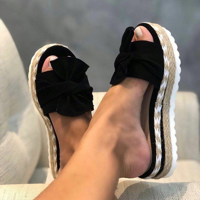 Women's Woven Bow Platform Wedge Sandals - Black